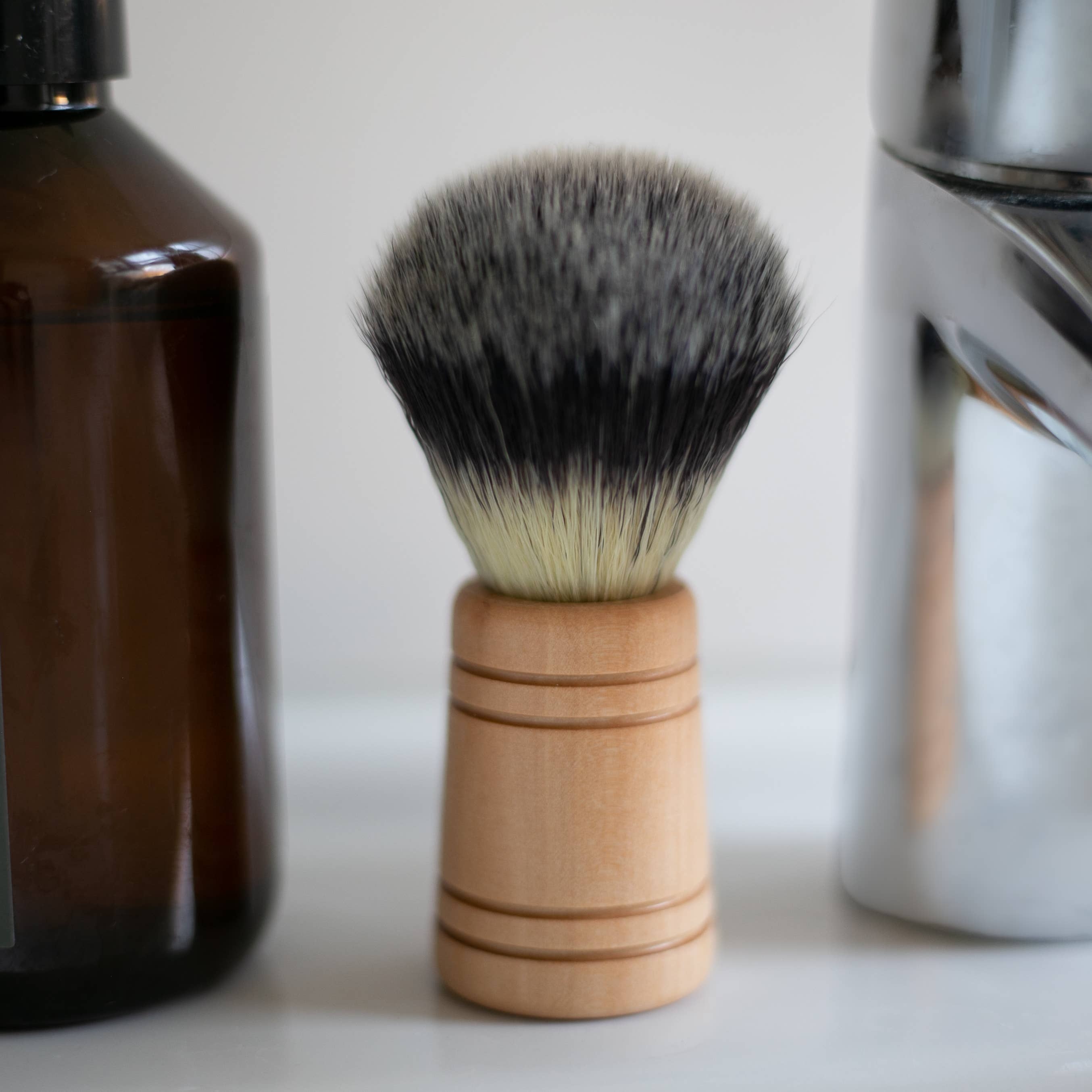 Vegan shaving brush made of wood gift father man