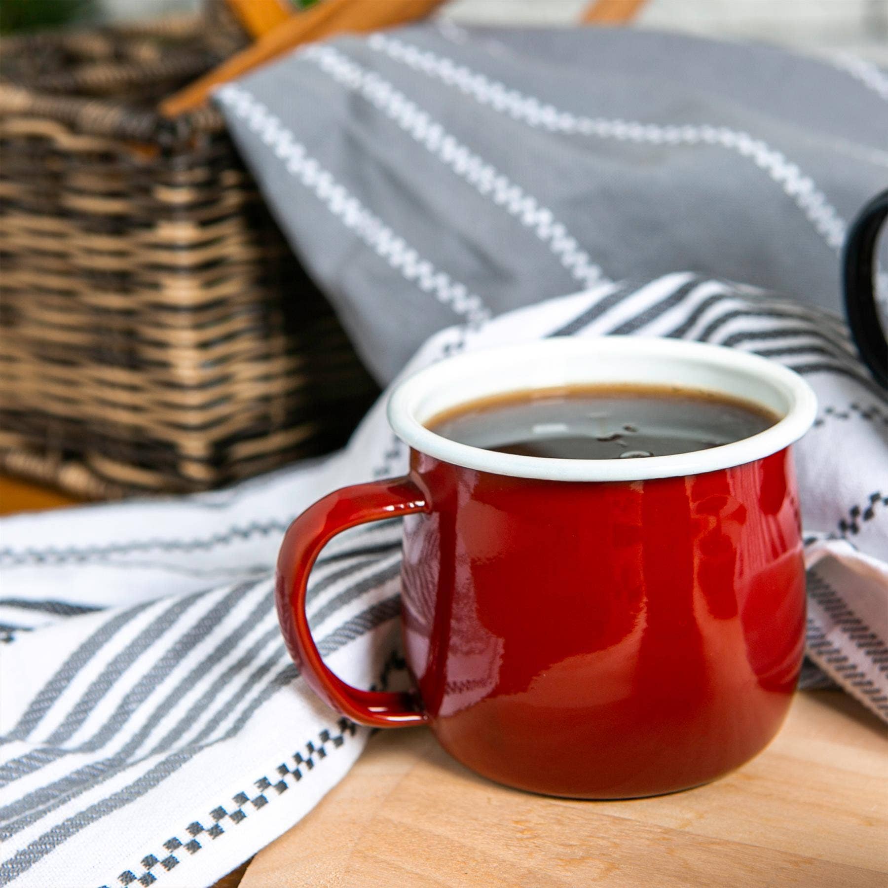 Argon Tableware Coloured Enamel Belly Mug - 375ml - Red