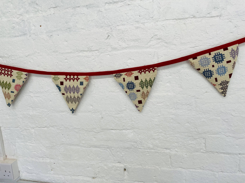 Bunting -Welsh Blanket style bunting: 7 Flag