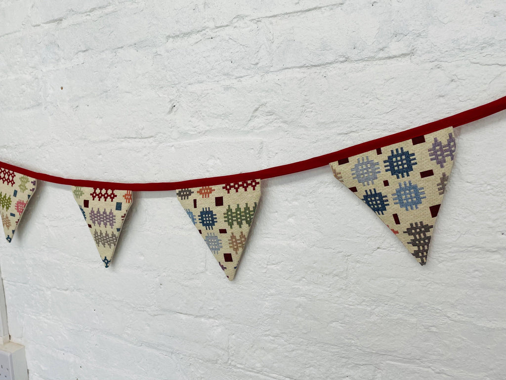 Bunting -Welsh Blanket style bunting: 7 Flag